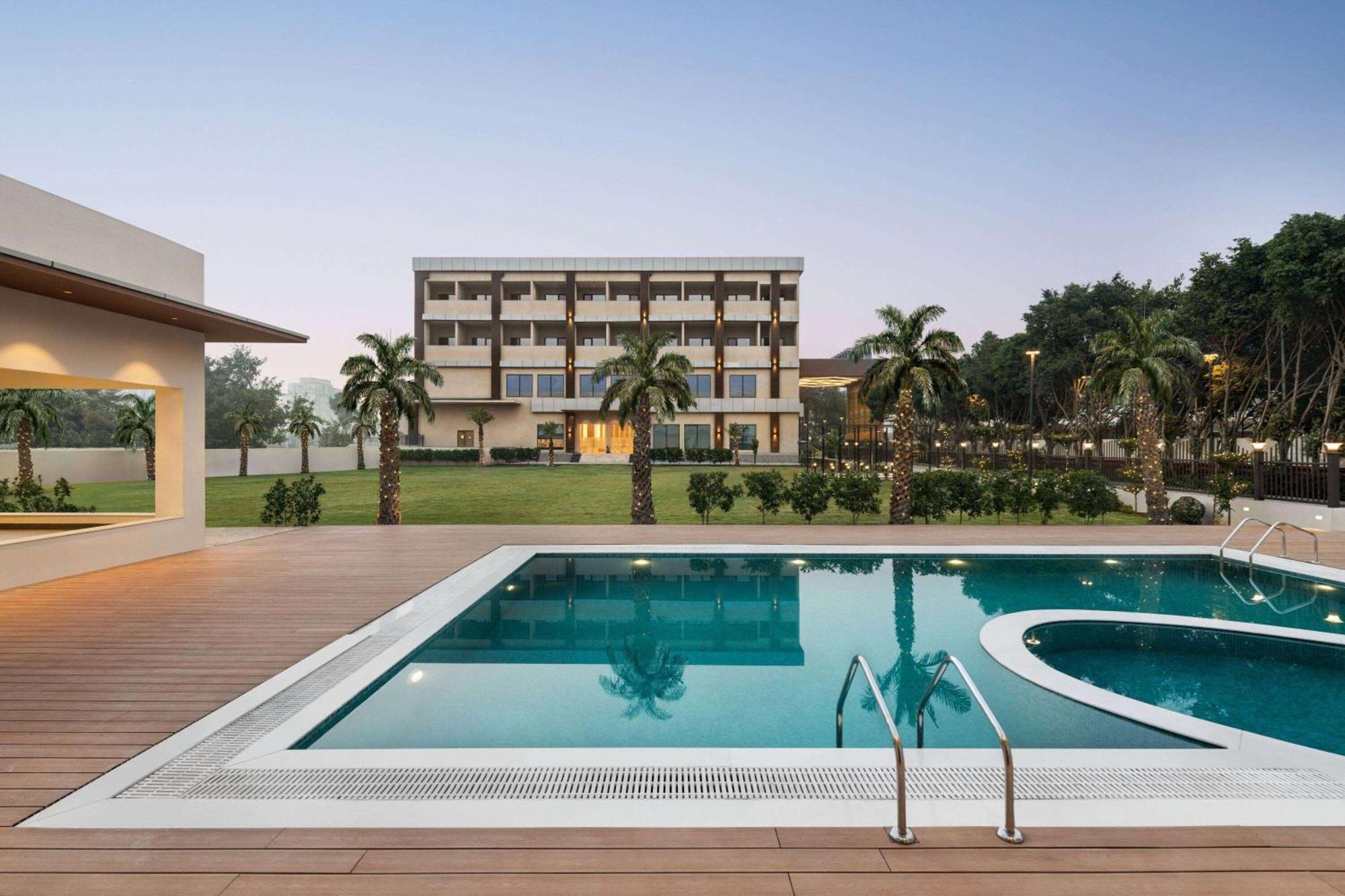 Wyndham Garden Sonipat Murthal מראה חיצוני תמונה